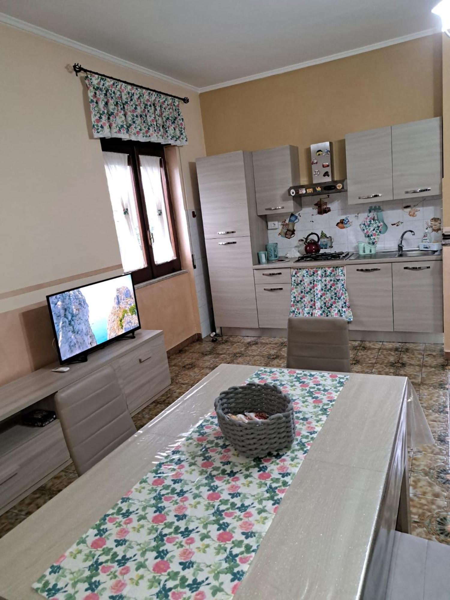 Casa Vacanza Country Holiday Santa Maria La Carita Ngoại thất bức ảnh